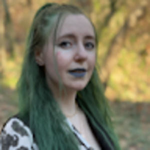 Meet your Posher, Chloe